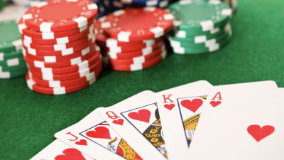 Poker là gì? - Bật mí cách chiến thắng đơn giản cho tân binh